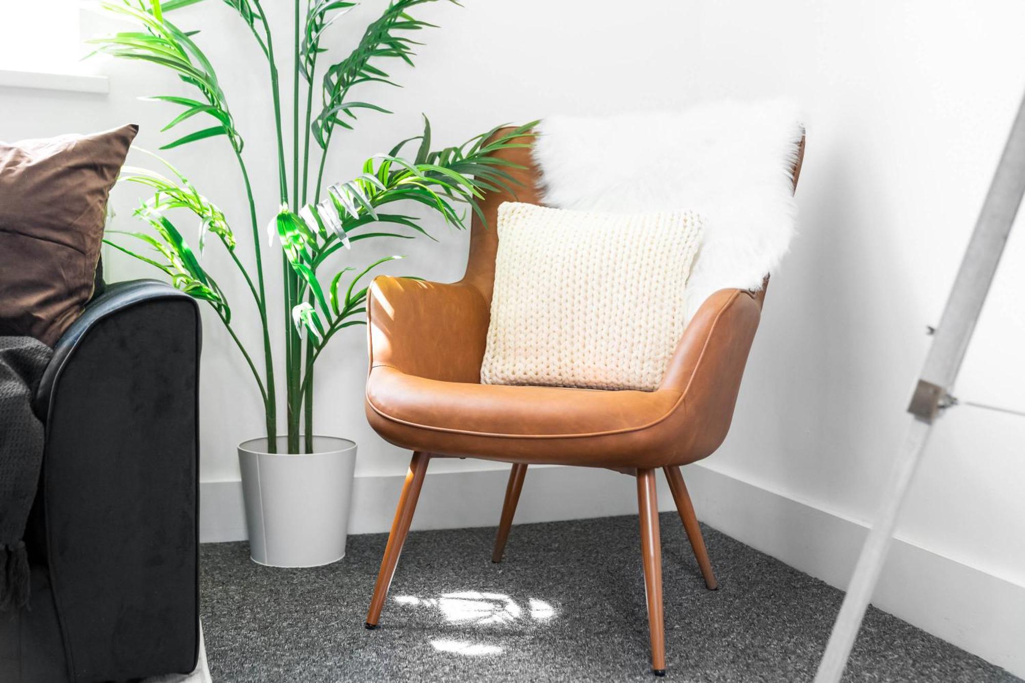 Luxe Apartment - Rowley Regis - Parking - Top Rated - Netflix - Wifi - 49Bg Cradley Heath Eksteriør billede